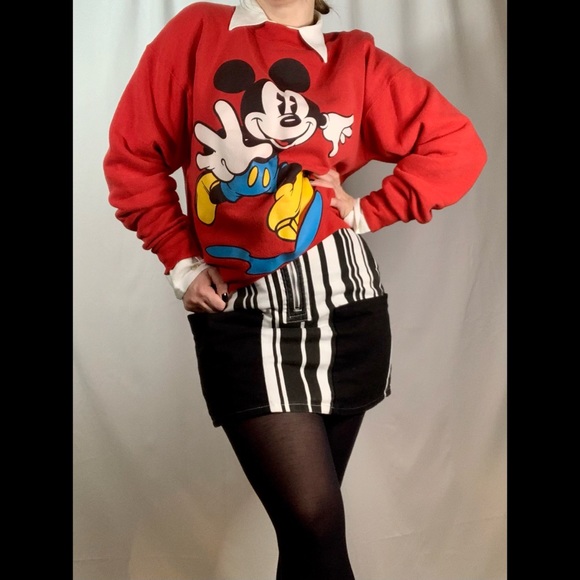 Vintage Mickey Mouse Sweatshirt - Picture 3 of 6